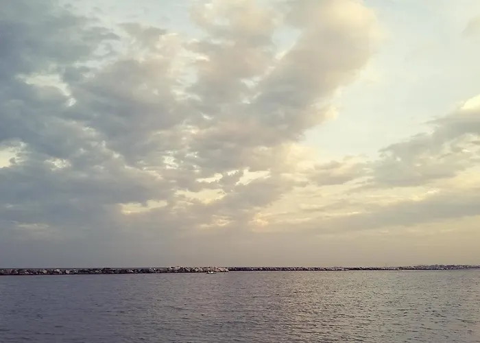 Le Dune 200m Dal Mare Parcheggio Gratis Ac Vicino Fiera Di Rimini